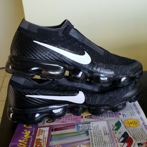 Nike Vapormax CDG